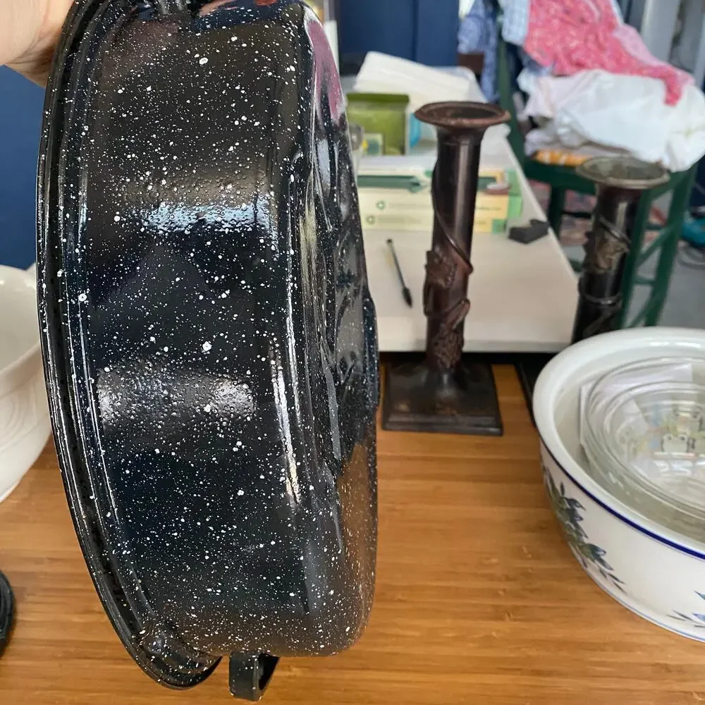 Black Oval Speckle Enamel Covered Roaster‎ Cooker w Lid PRISTINE!